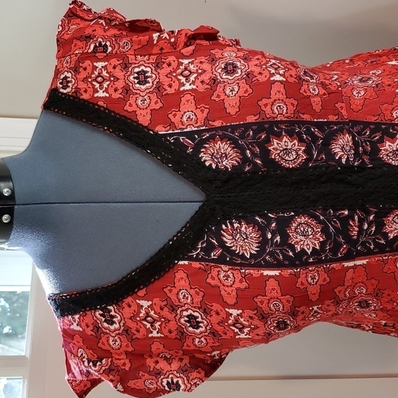 Lola P handkerchief dress - S - Picture 3 of 9